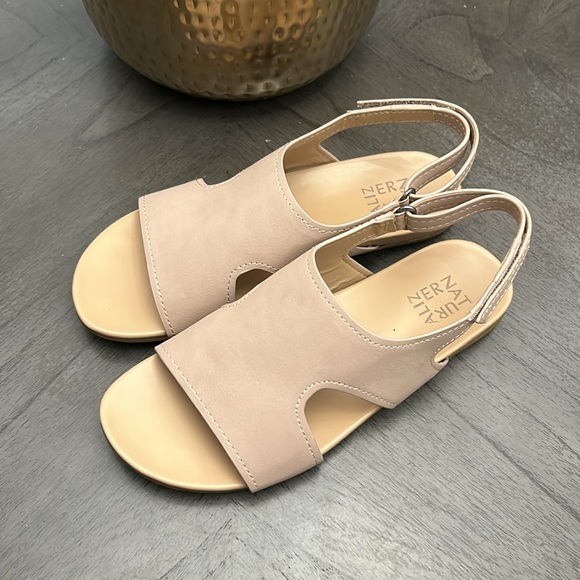 Naturalizer Nxtgen-Scout Sandal - Picture 6 of 6